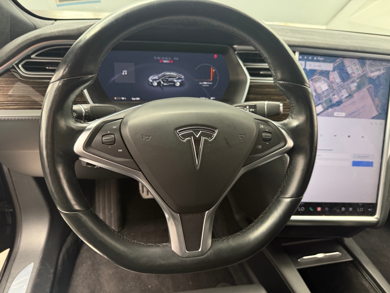 Thumbnail: 2016 Tesla Model S - 4