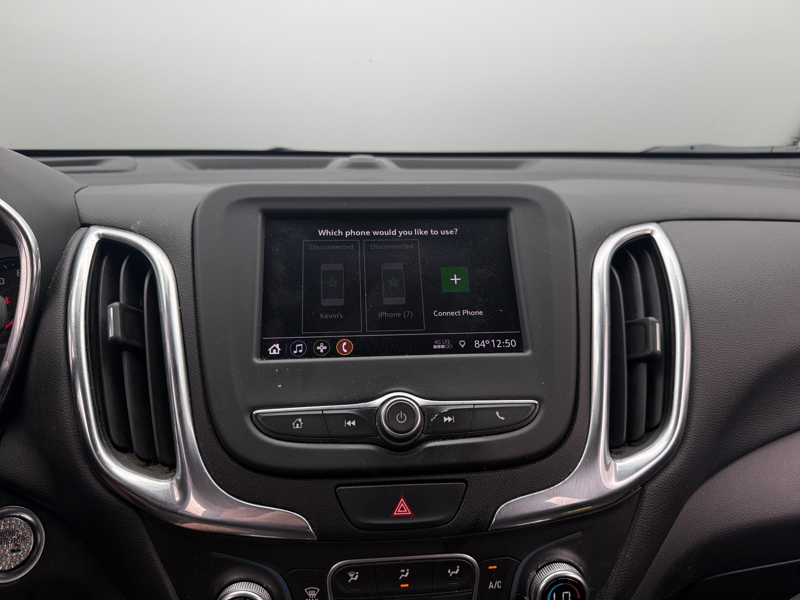 Thumbnail: 2020 Chevrolet Equinox - 4
