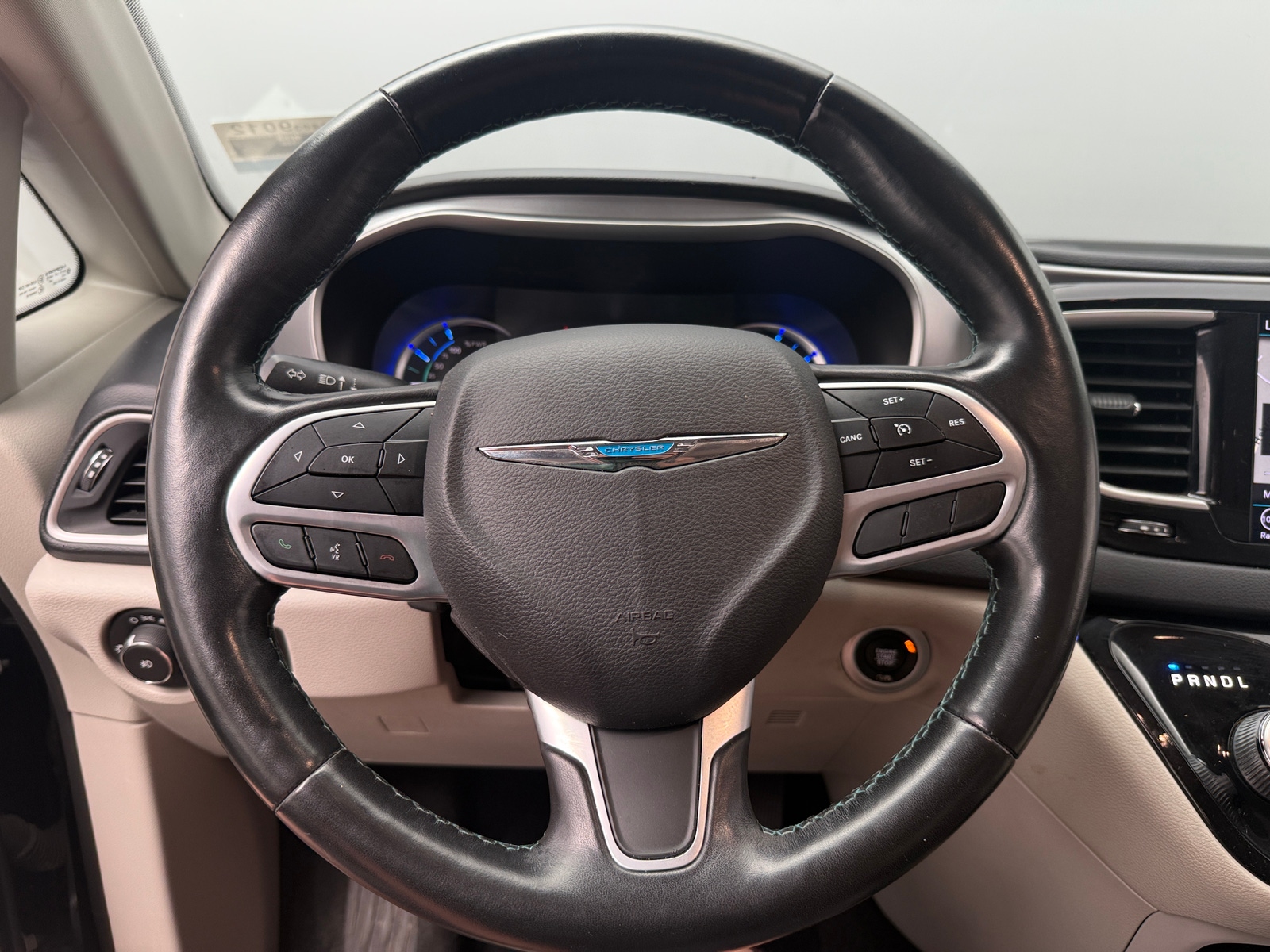 Thumbnail: 2019 Chrysler Pacifica - 4