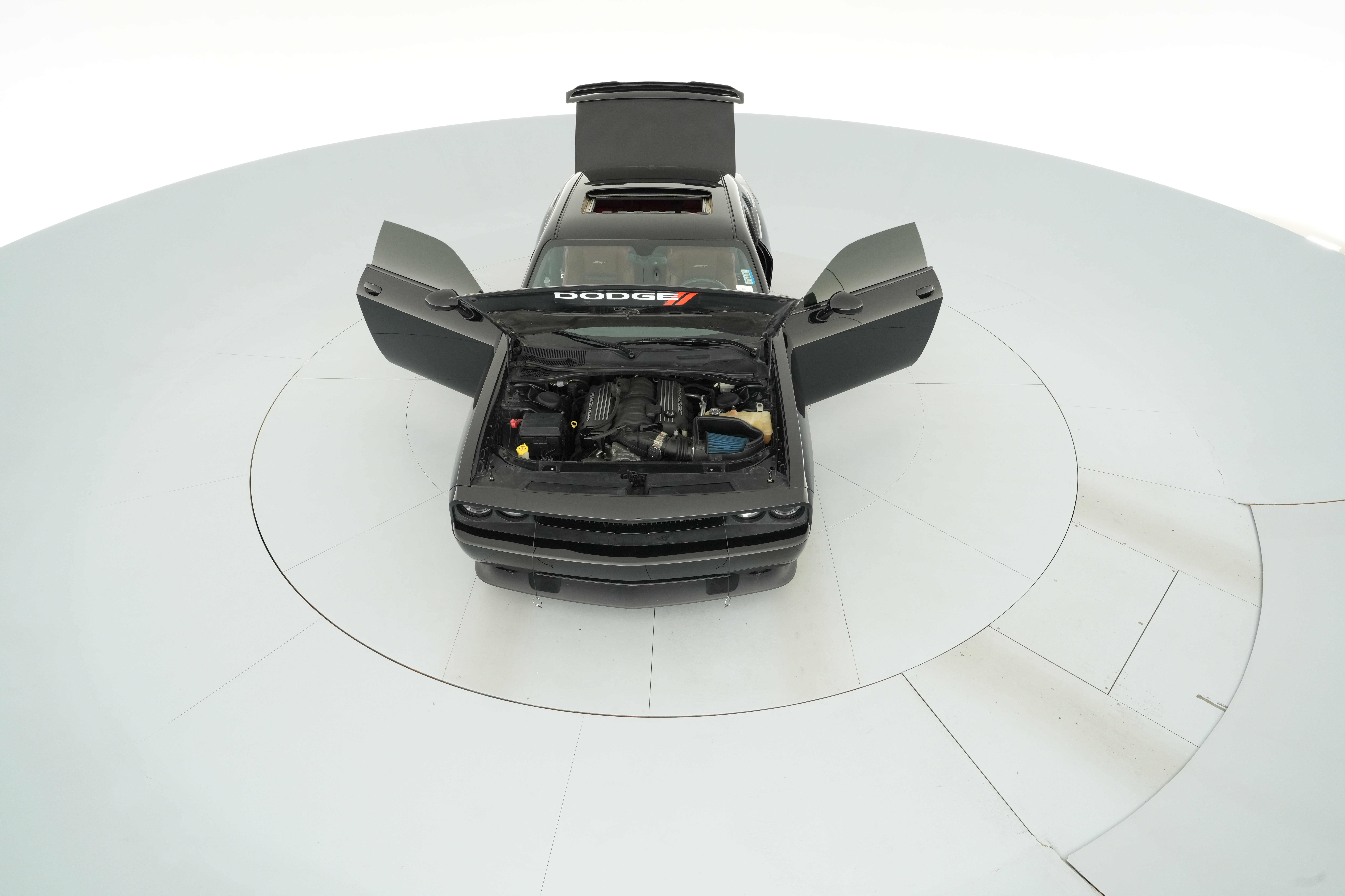2014 Dodge Challenger SRT8 - Photo 20