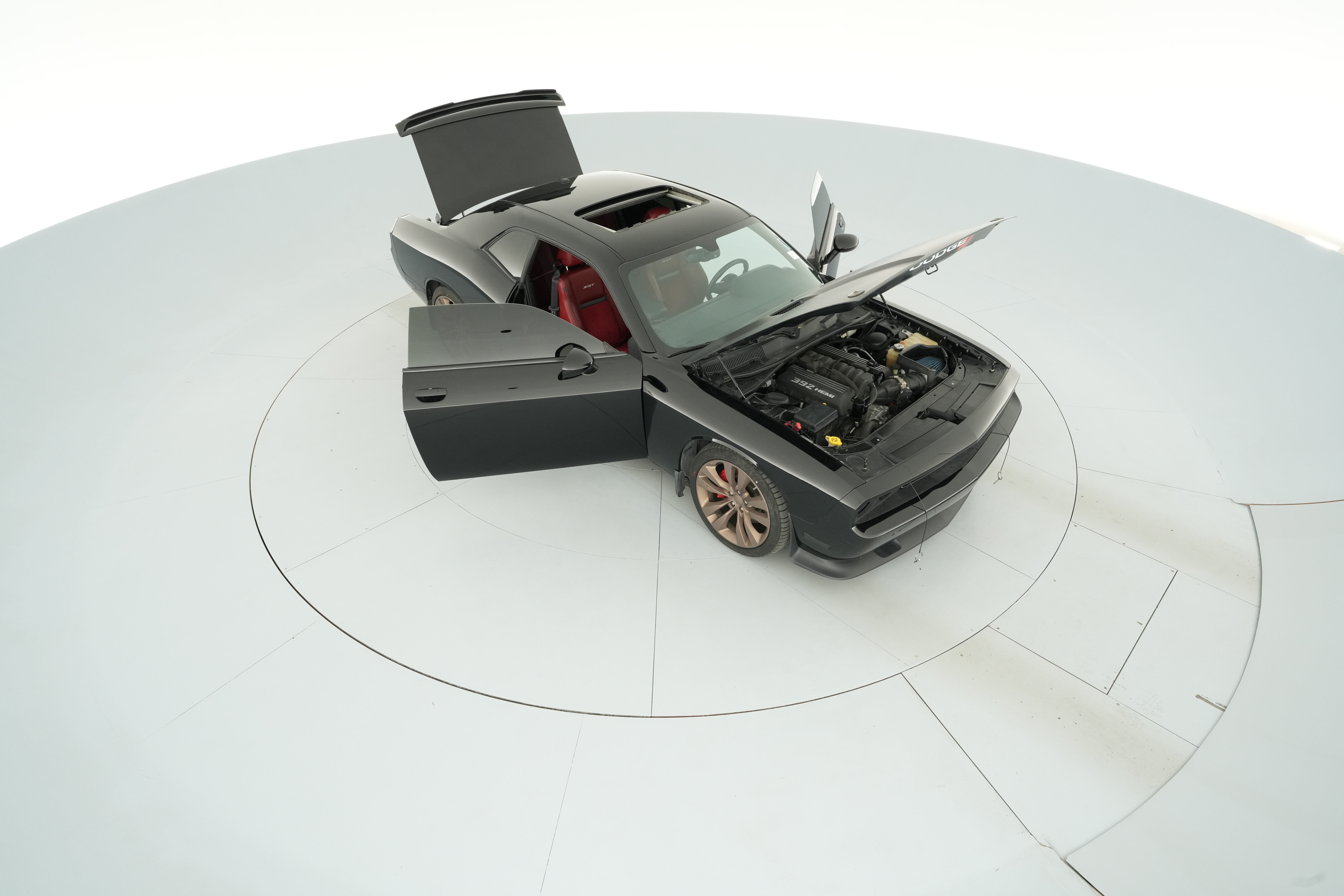 2014 Dodge Challenger SRT8 - Photo 34