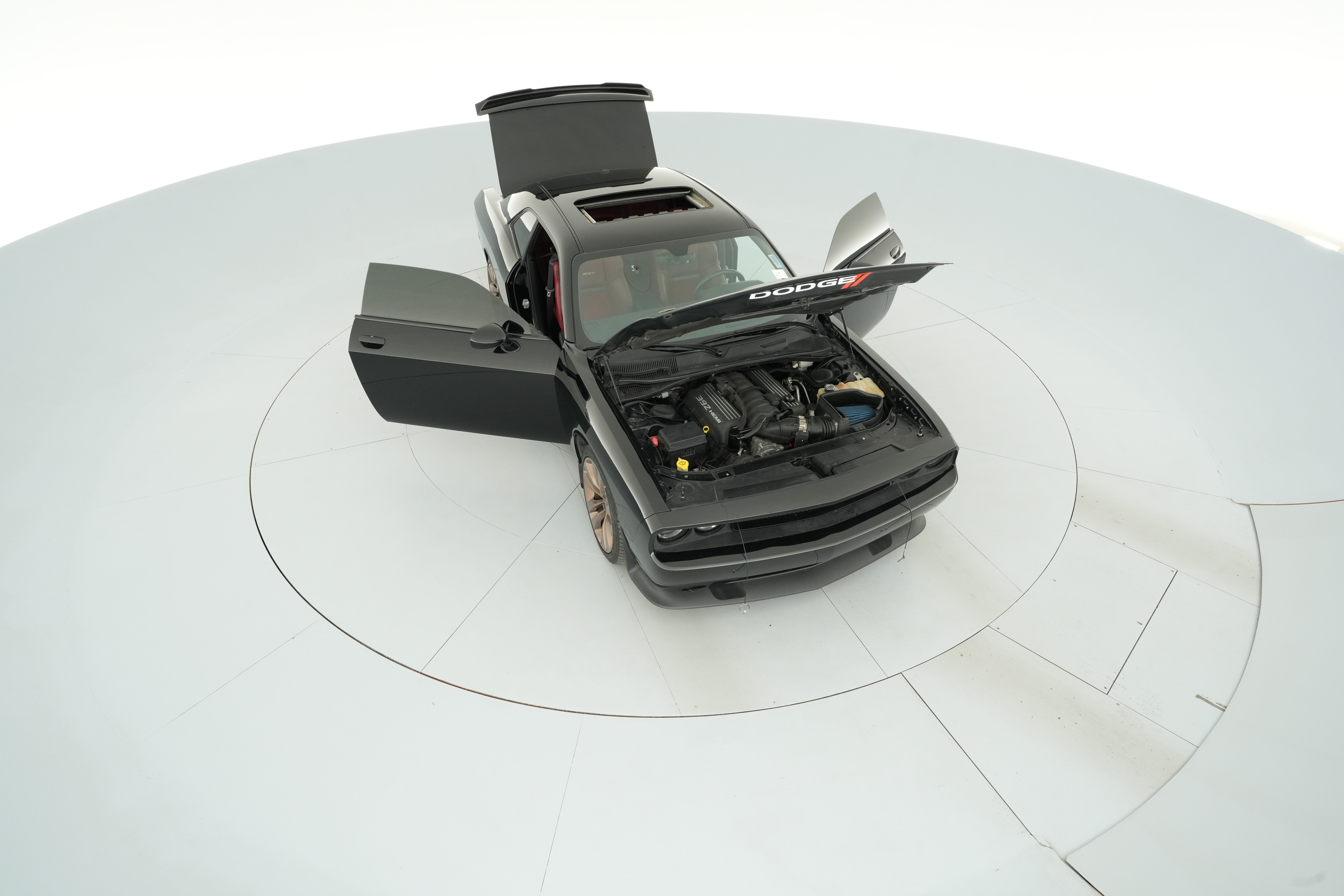 2014 Dodge Challenger SRT8 - Photo 35