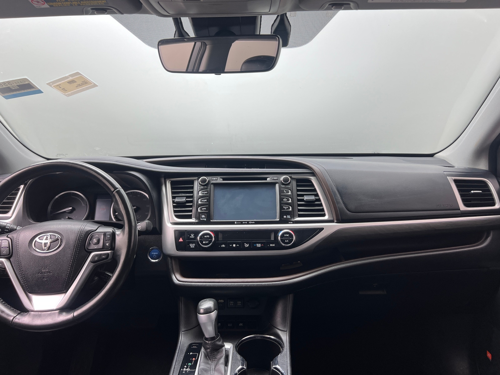Thumbnail: 2017 Toyota Highlander - 2