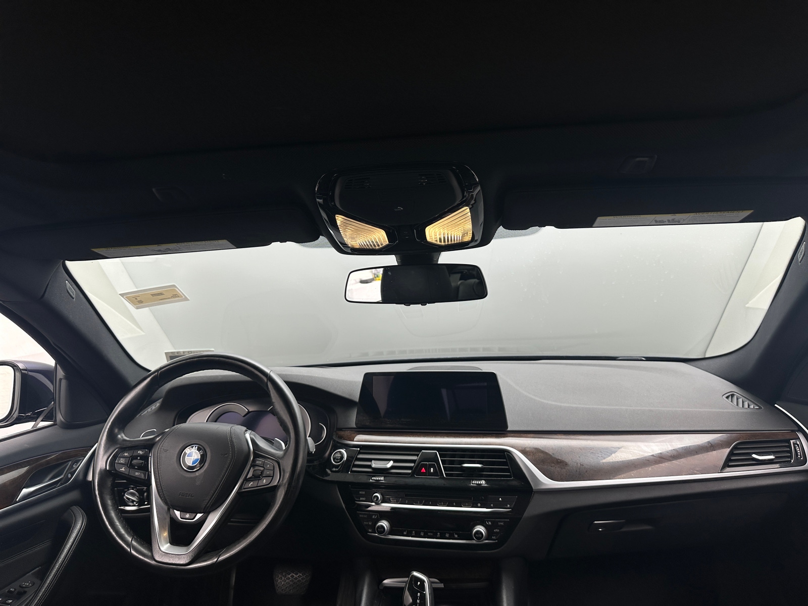 Thumbnail: 2017 BMW 5 Series - 2