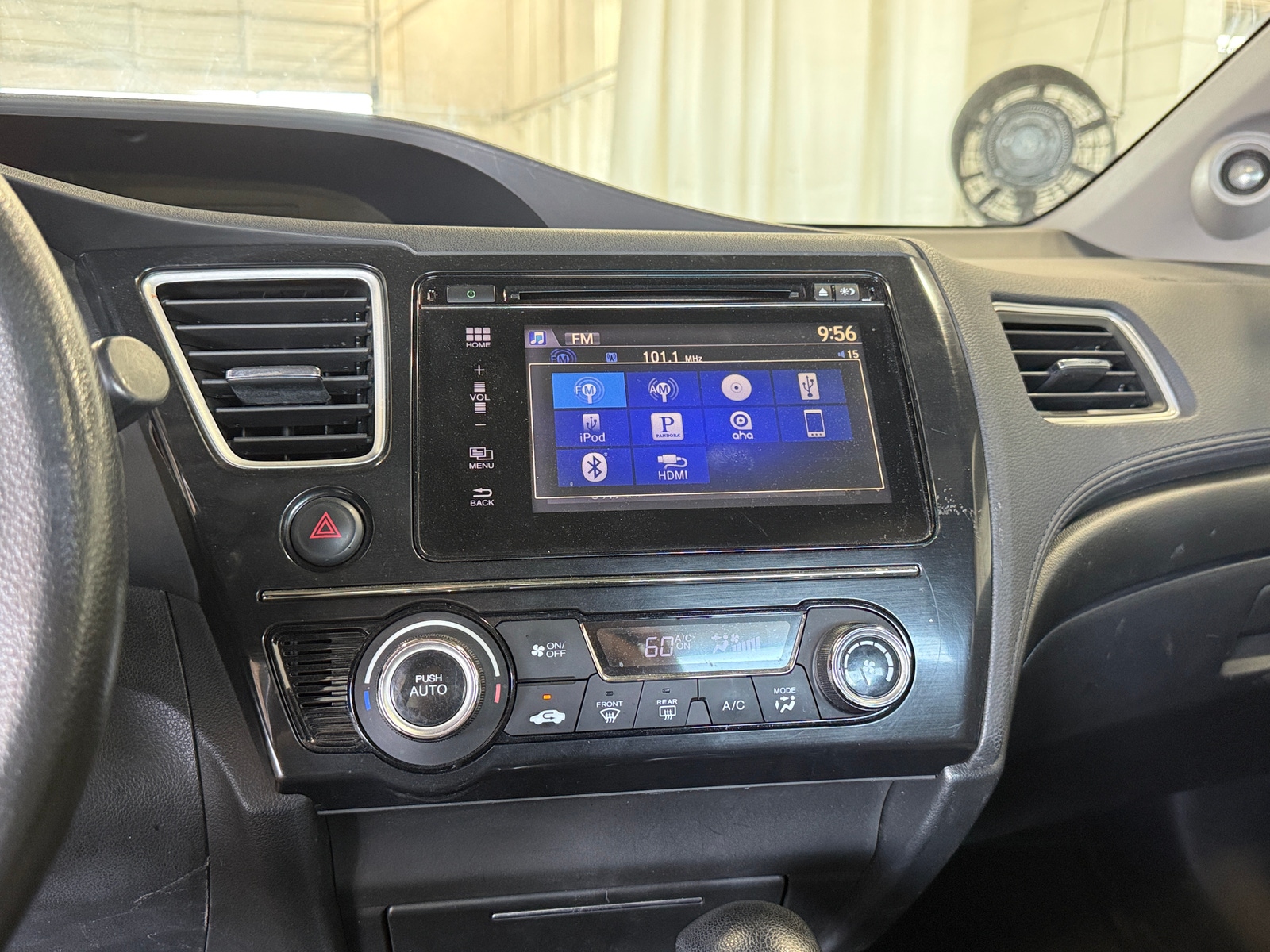Thumbnail: 2015 Honda Civic - 3