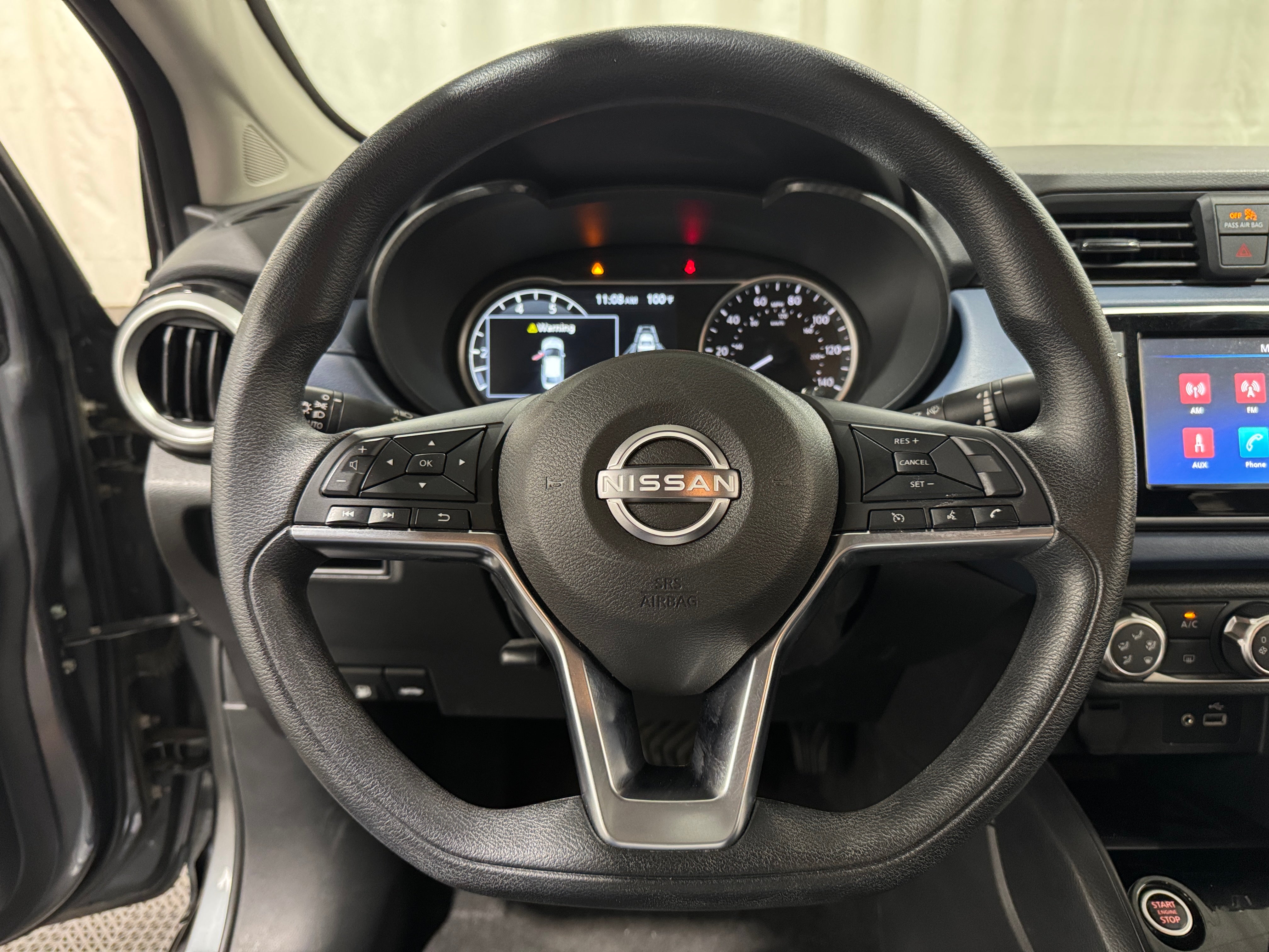 2025 Nissan Versa Sedan SV - Photo 6
