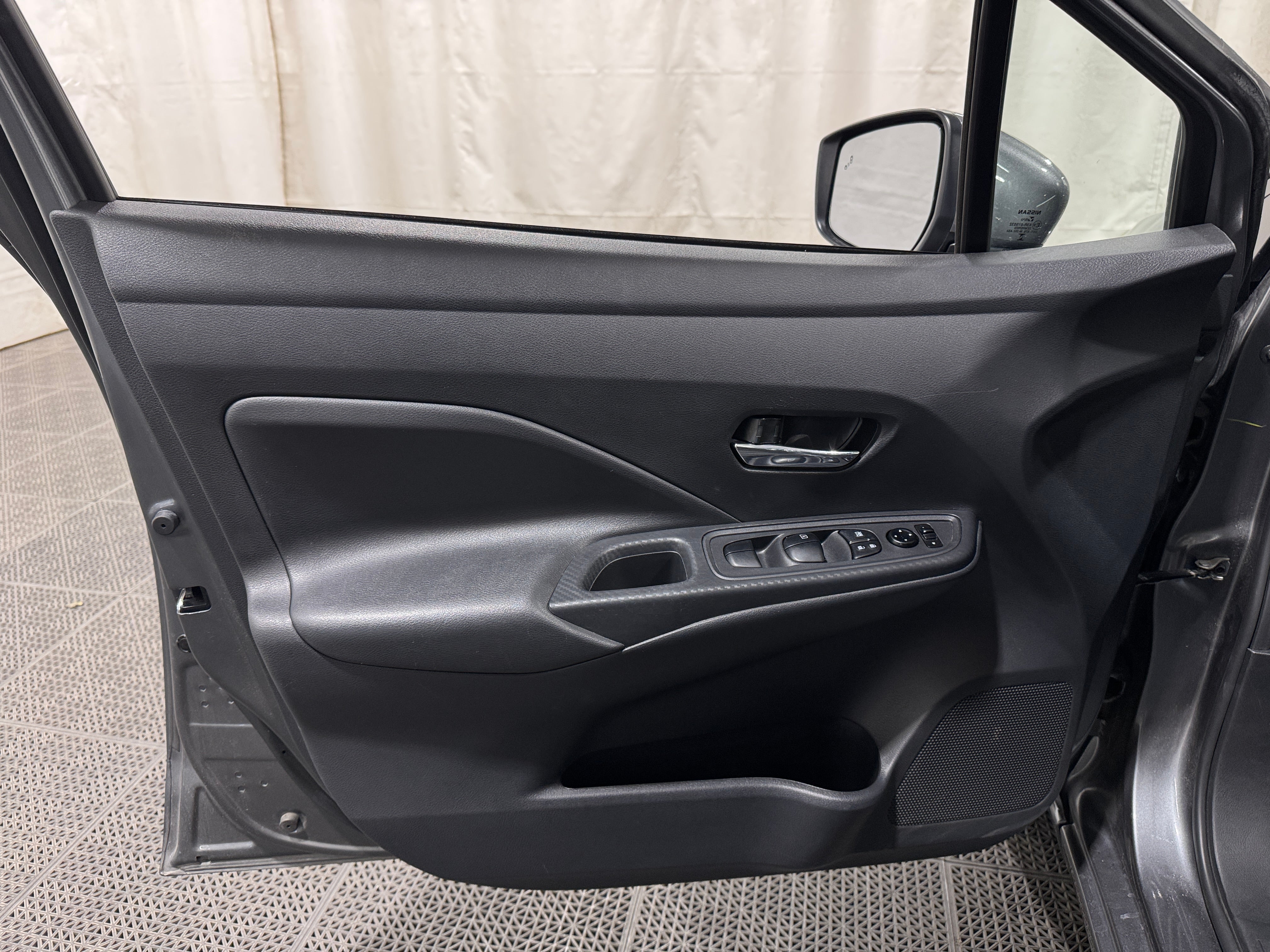 2025 Nissan Versa Sedan