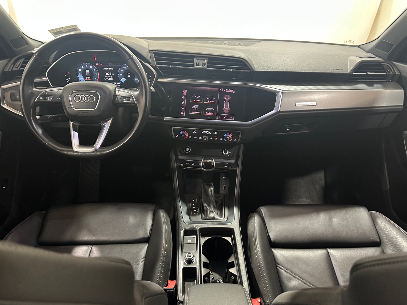 Thumbnail: 2021 Audi Q3 - 2