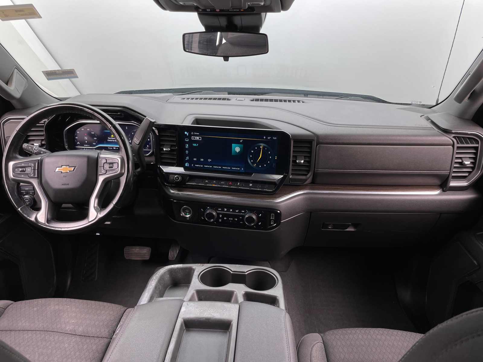 Thumbnail: 2023 Chevrolet Silverado 1500 - 3