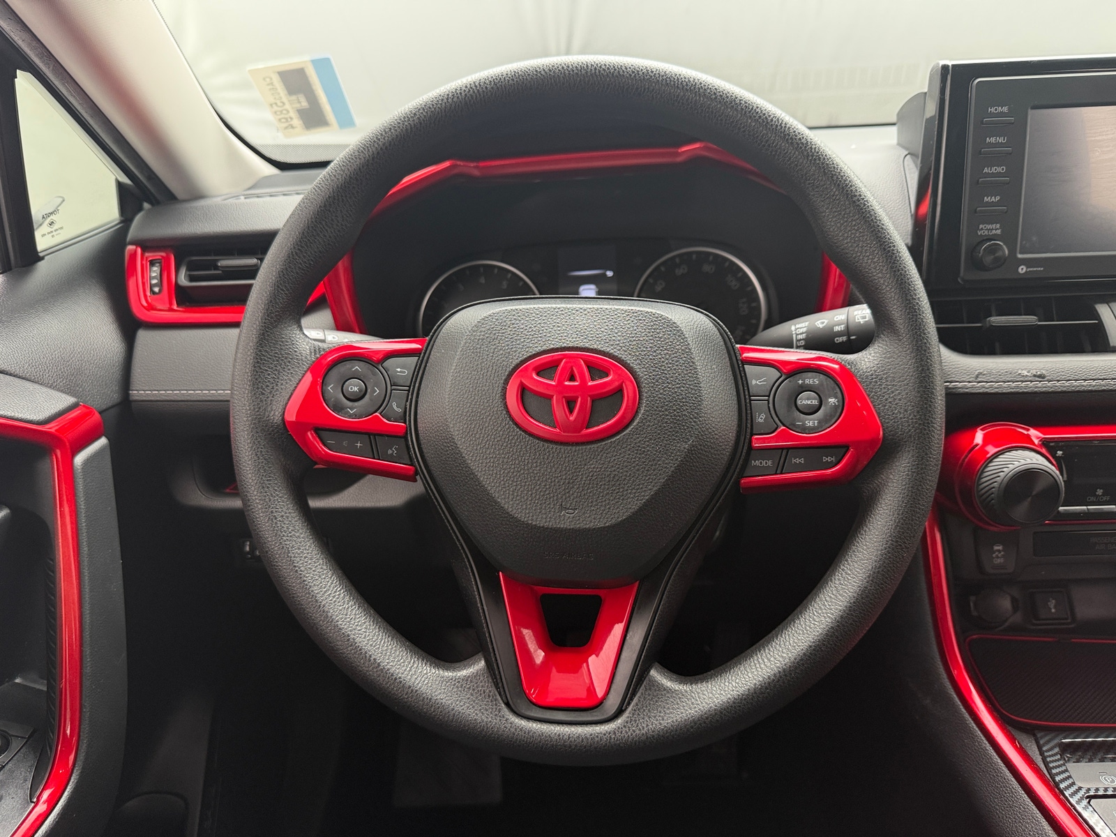 Thumbnail: 2022 Toyota RAV4 - 5