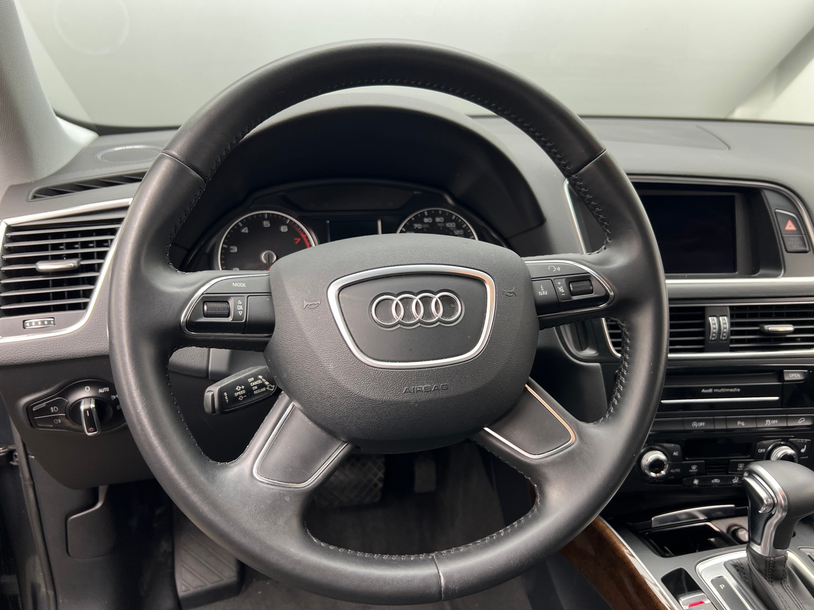 Thumbnail: 2013 Audi Q5 - 4