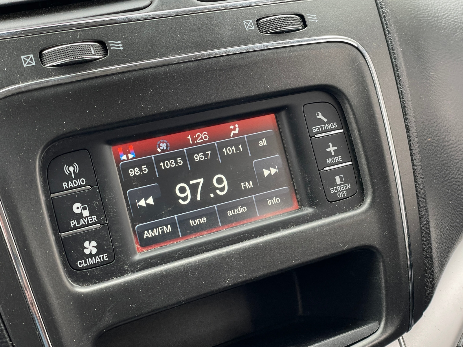 Thumbnail: 2018 Dodge Journey - 4