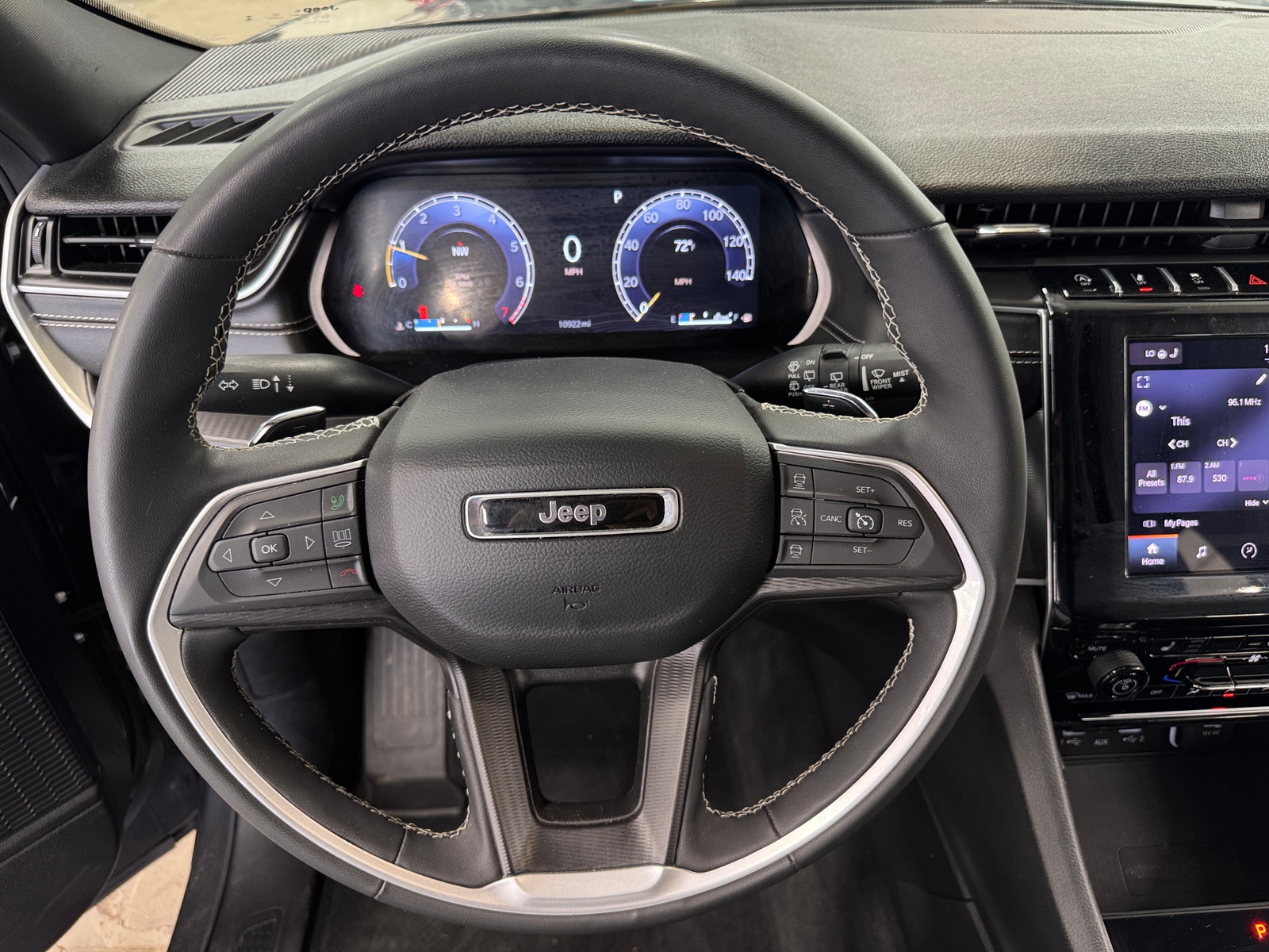 Thumbnail: 2025 Jeep Grand Cherokee - 5
