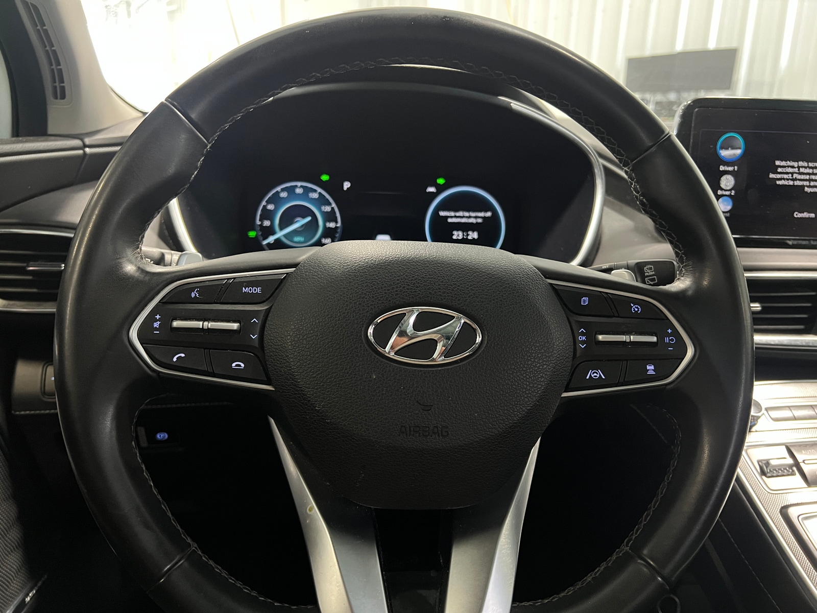 Thumbnail: 2023 Hyundai Santa Fe - 4