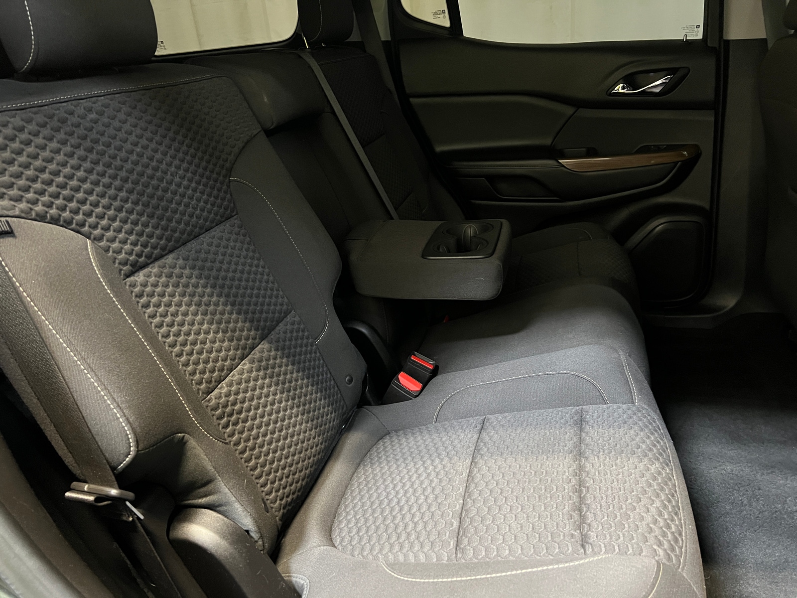 Thumbnail: 2019 GMC Acadia - 6