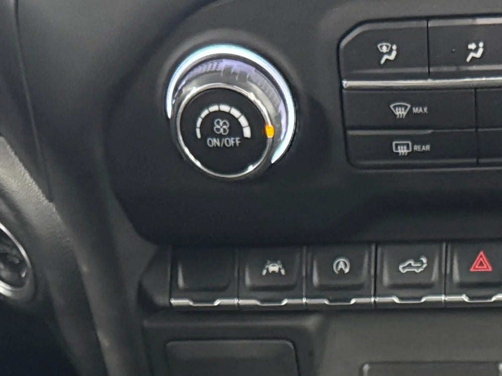 2023 Chevrolet Silverado 1500 Custom - Photo 17