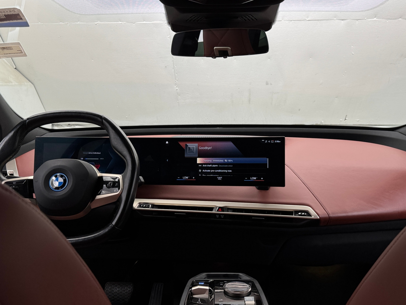 Thumbnail: 2023 BMW iX - 2