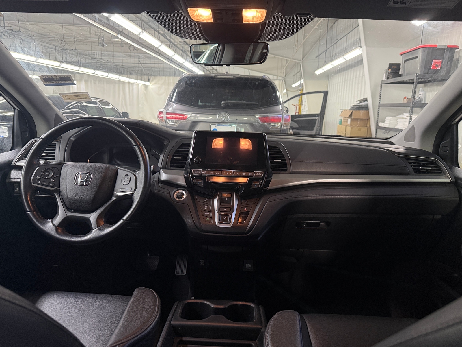 Thumbnail: 2022 Honda Odyssey - 2