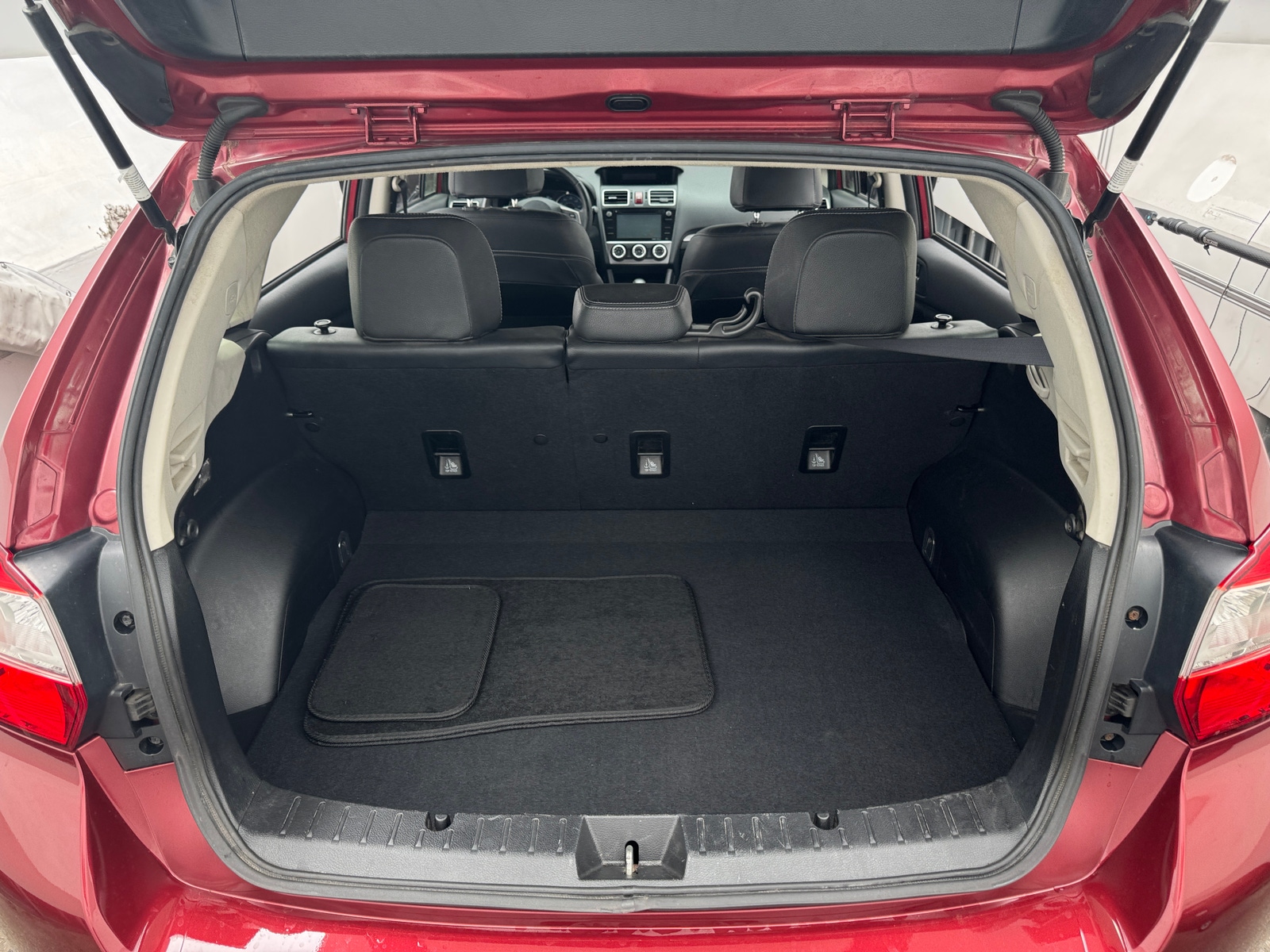 Thumbnail: 2015 Subaru Impreza - 6