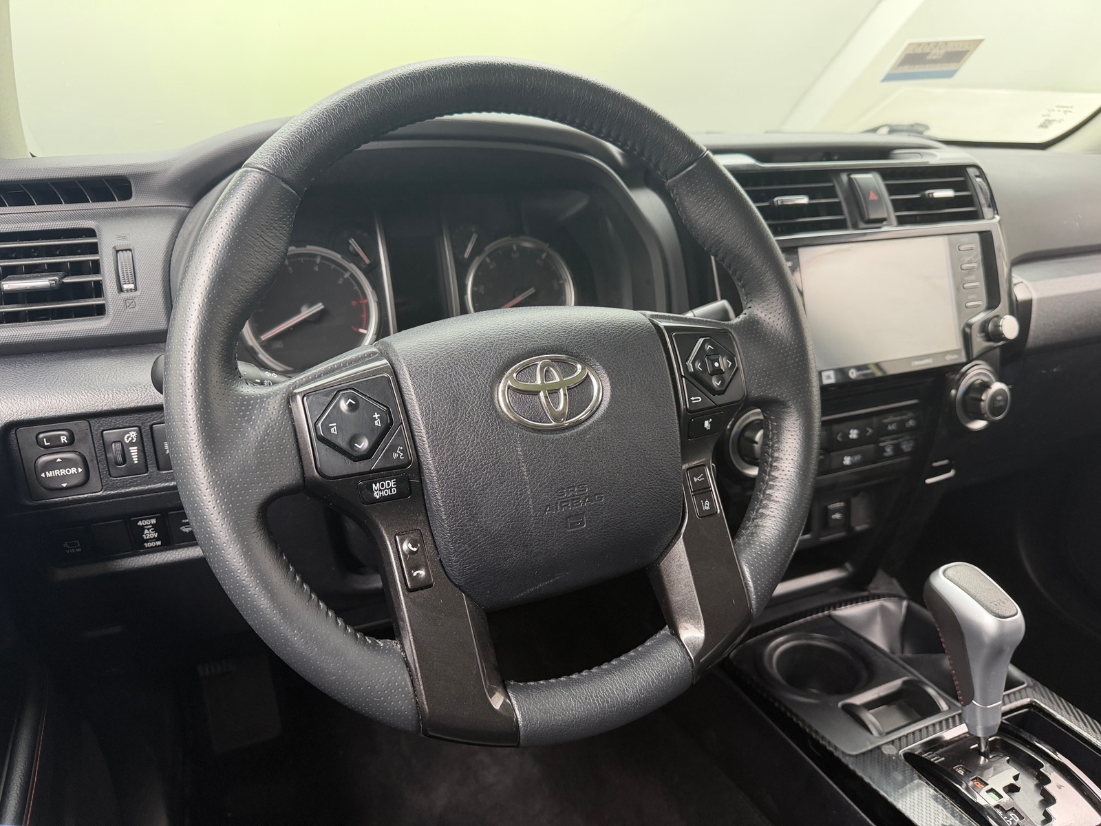 Thumbnail: 2022 Toyota 4Runner - 4
