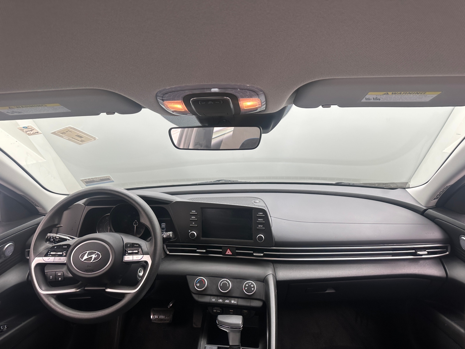 Thumbnail: 2023 Hyundai Elantra - 3