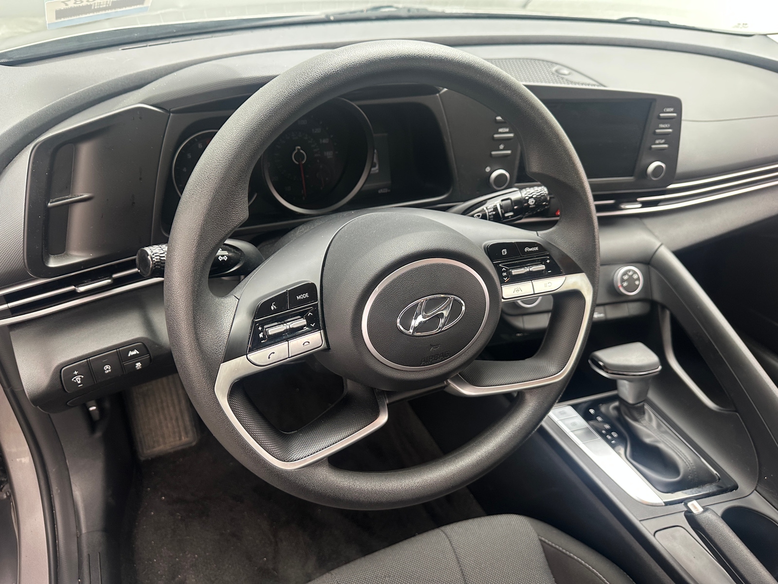 Thumbnail: 2023 Hyundai Elantra - 5