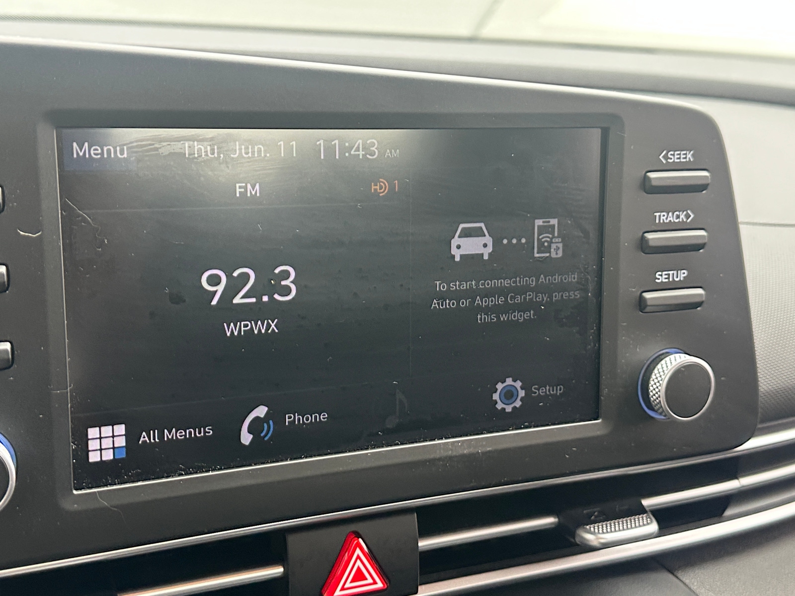 Thumbnail: 2023 Hyundai Elantra - 4