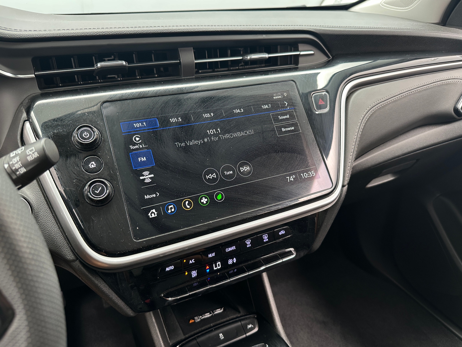 Thumbnail: 2023 Chevrolet Bolt EUV - 4