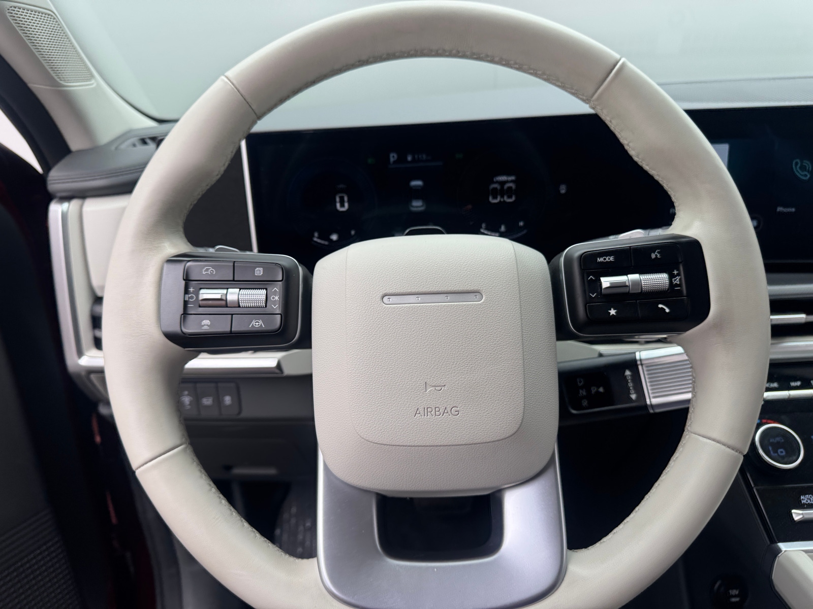 Thumbnail: 2024 Hyundai Santa Fe - 4