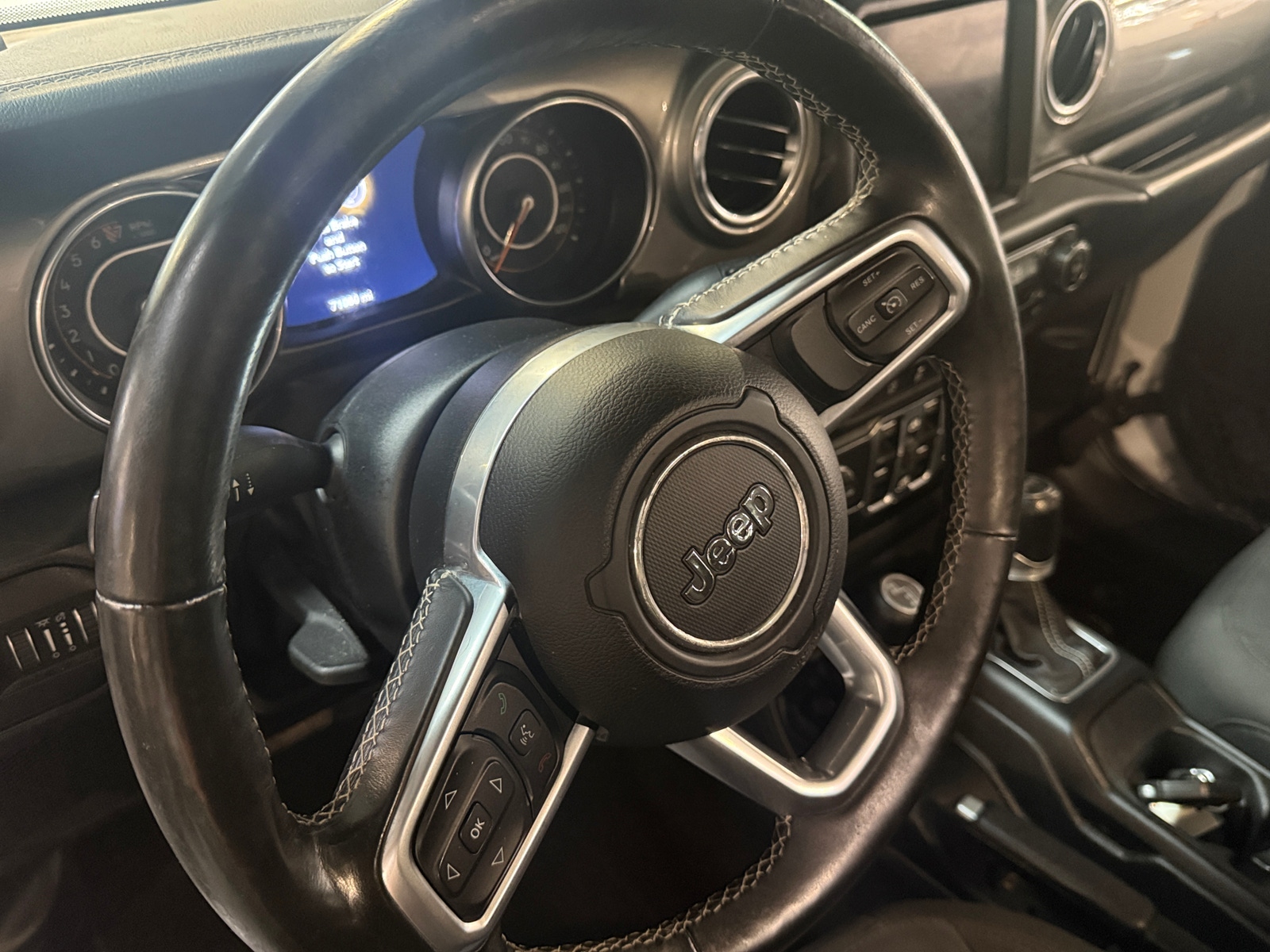 Thumbnail: 2019 Jeep Wrangler - 5