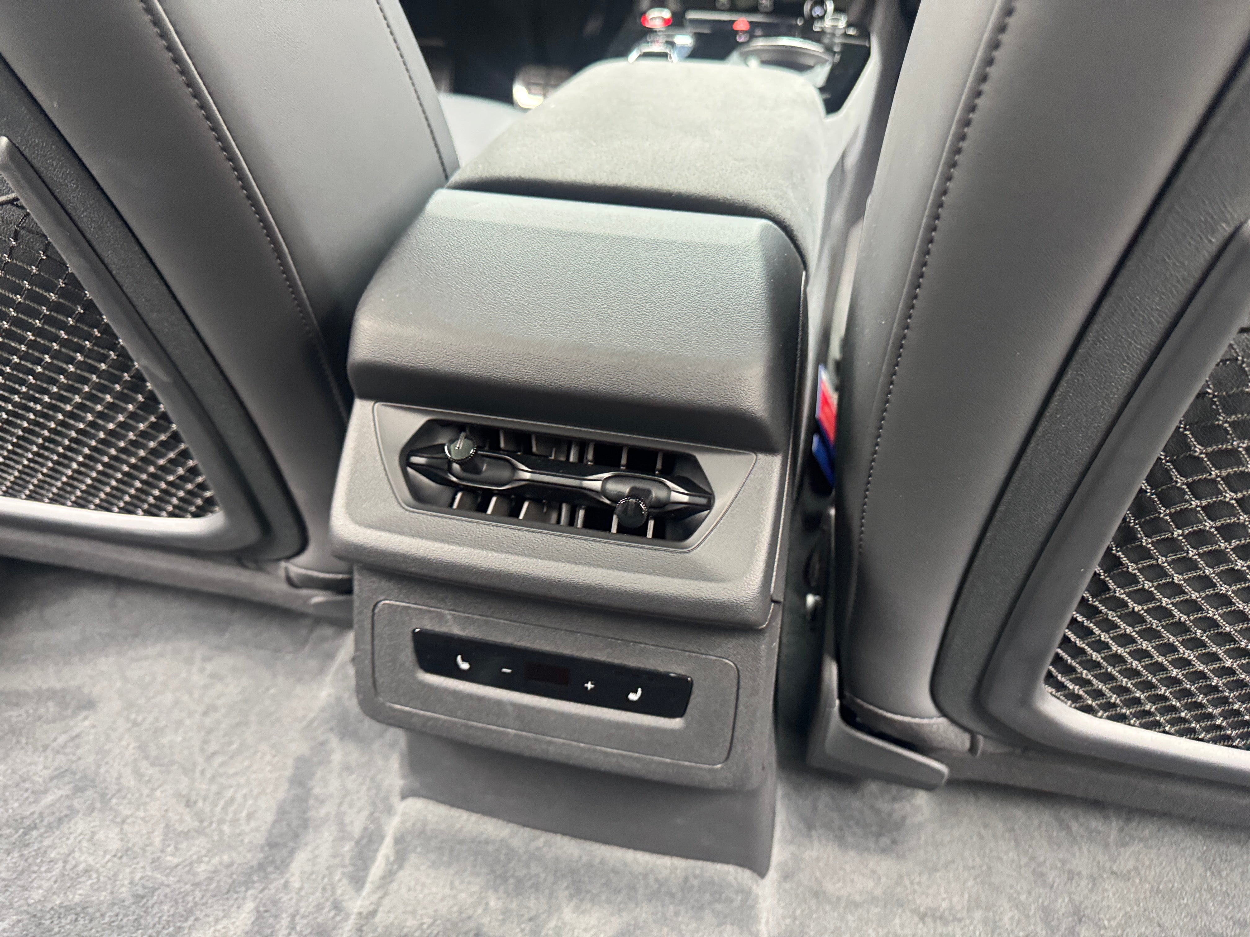 Used 2025 Audi S6 Sportback e-tron Premium Plus with VIN WAU2EAGH4SA021827 for sale in Auburn, WA