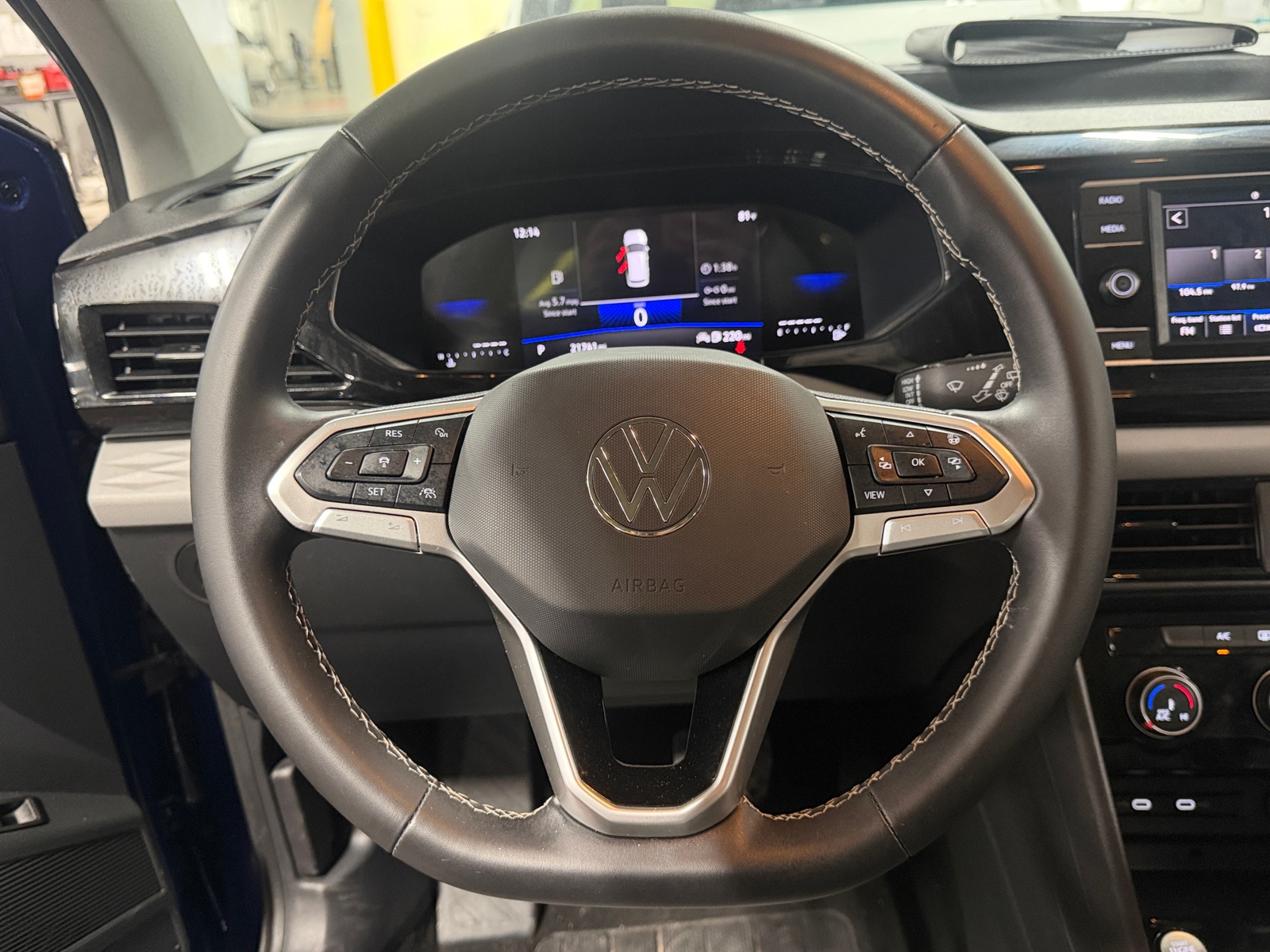 Thumbnail: 2024 Volkswagen Taos - 5