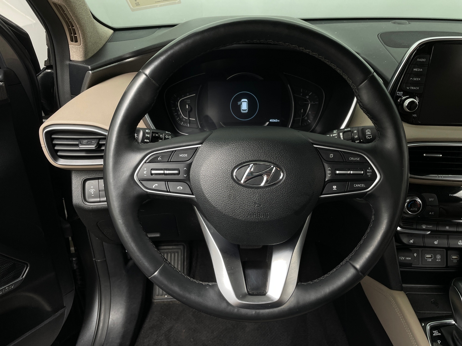 Thumbnail: 2020 Hyundai Santa Fe - 4