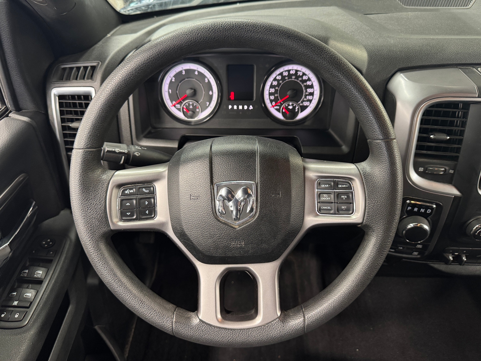 Thumbnail: 2023 RAM 1500 Classic - 5