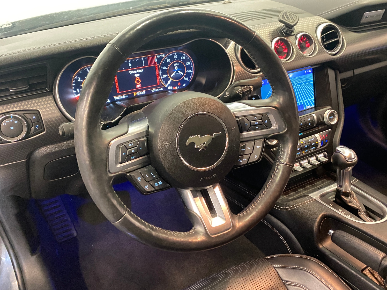 Thumbnail: 2022 Ford Mustang - 3