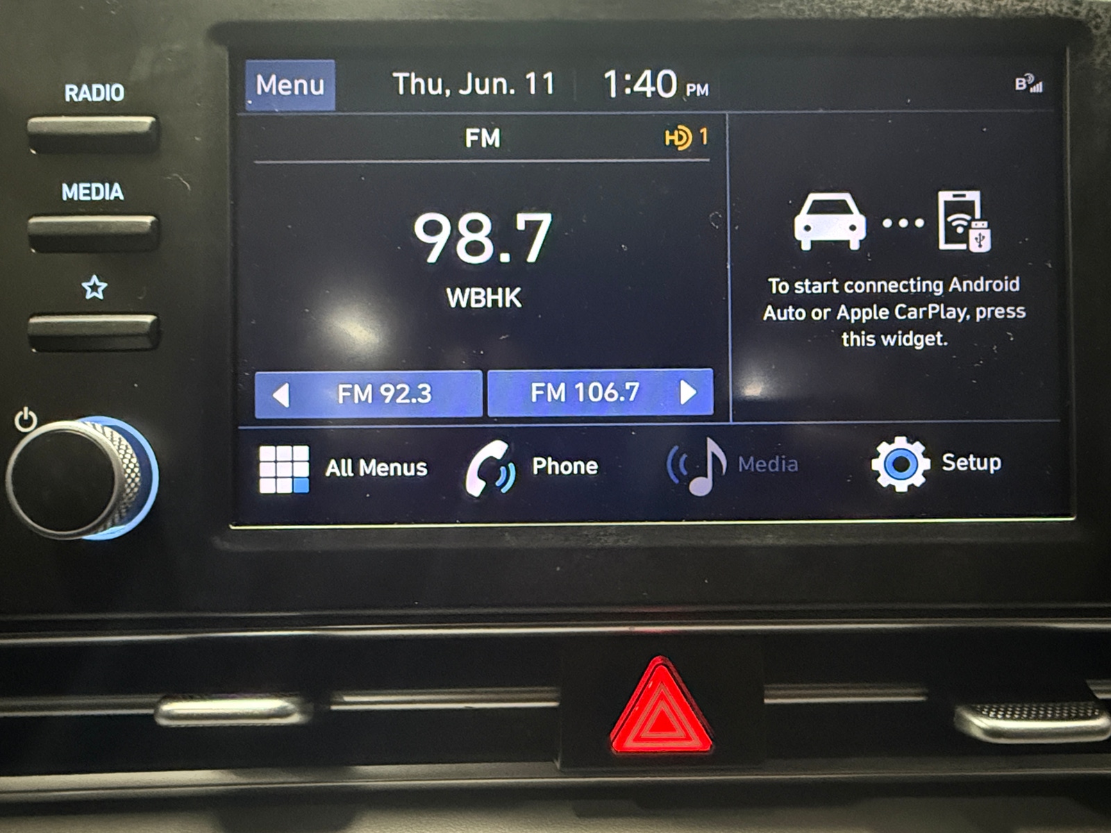 Thumbnail: 2023 Hyundai Elantra - 4