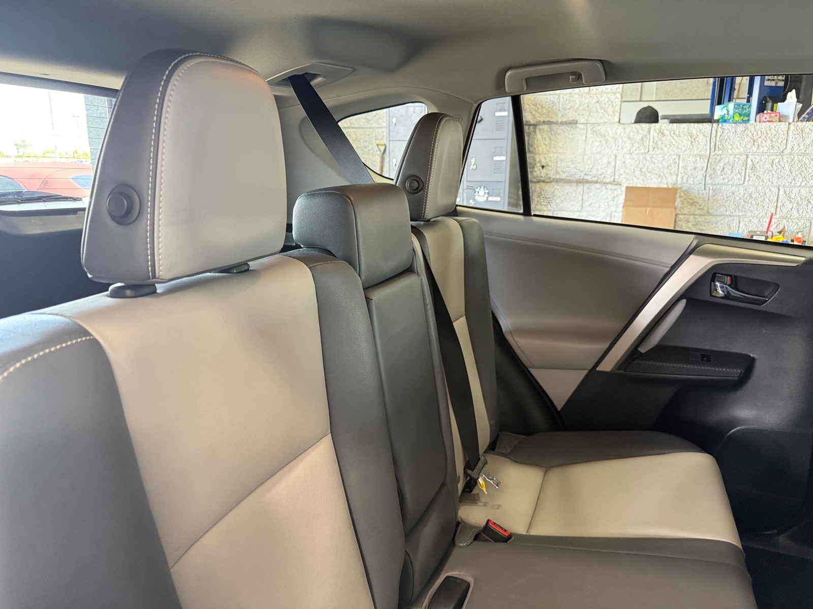 Thumbnail: 2013 Toyota RAV4 - 6