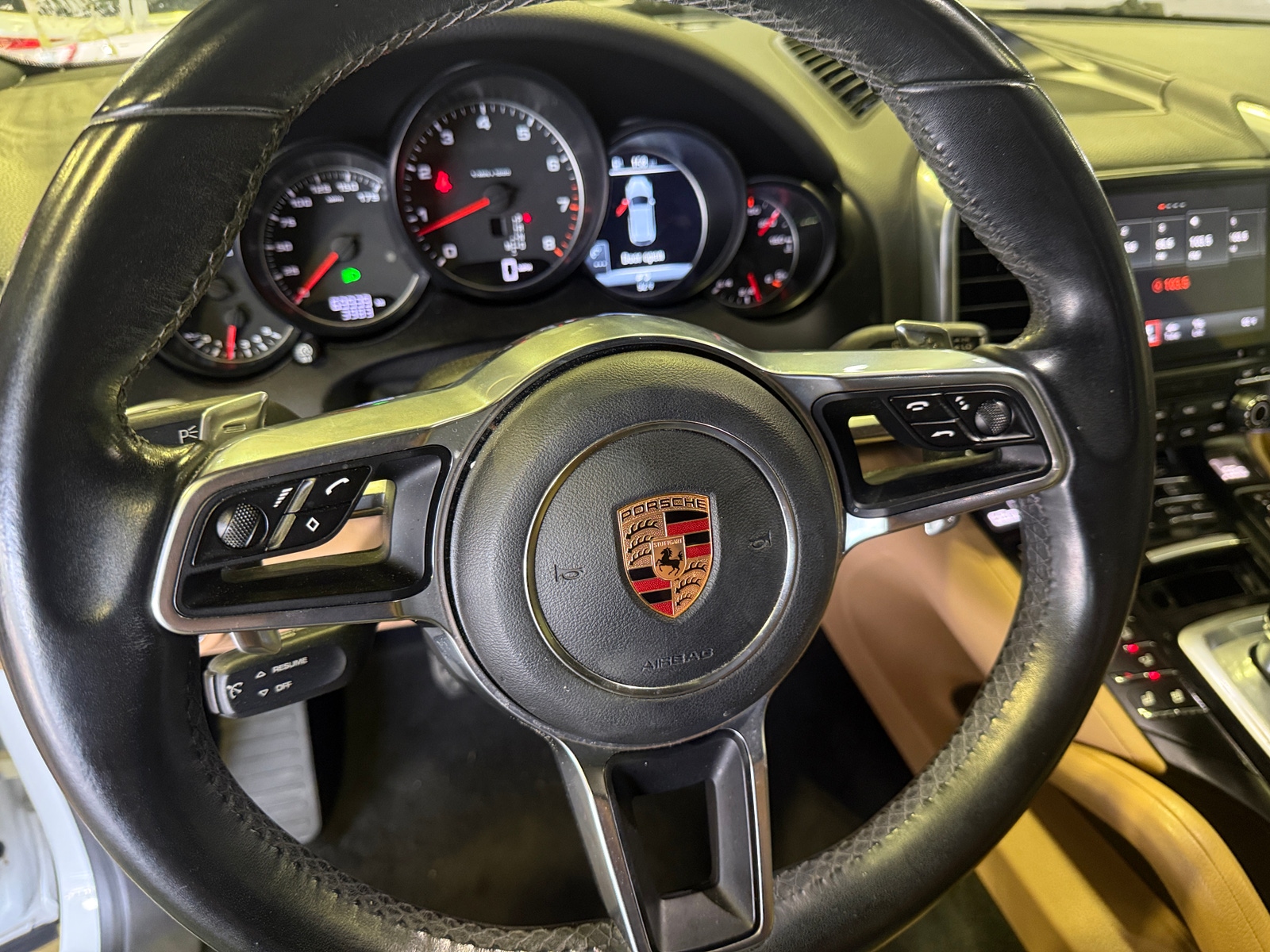 Thumbnail: 2018 Porsche Cayenne - 4