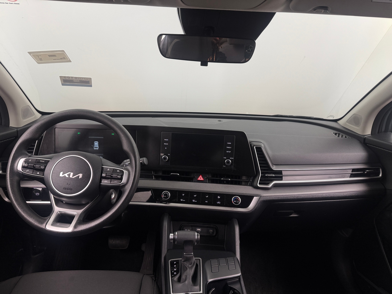 Thumbnail: 2025 Kia Sportage - 3