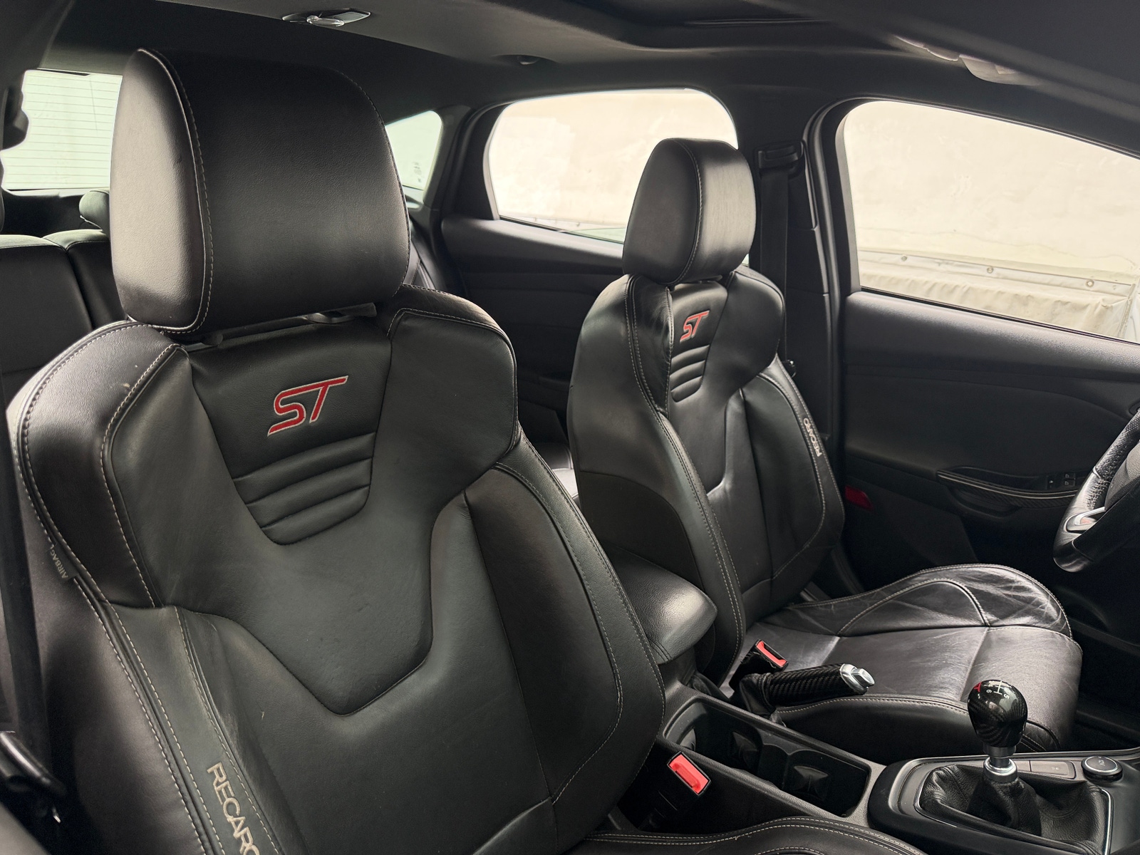 Thumbnail: 2016 Ford Focus - 2
