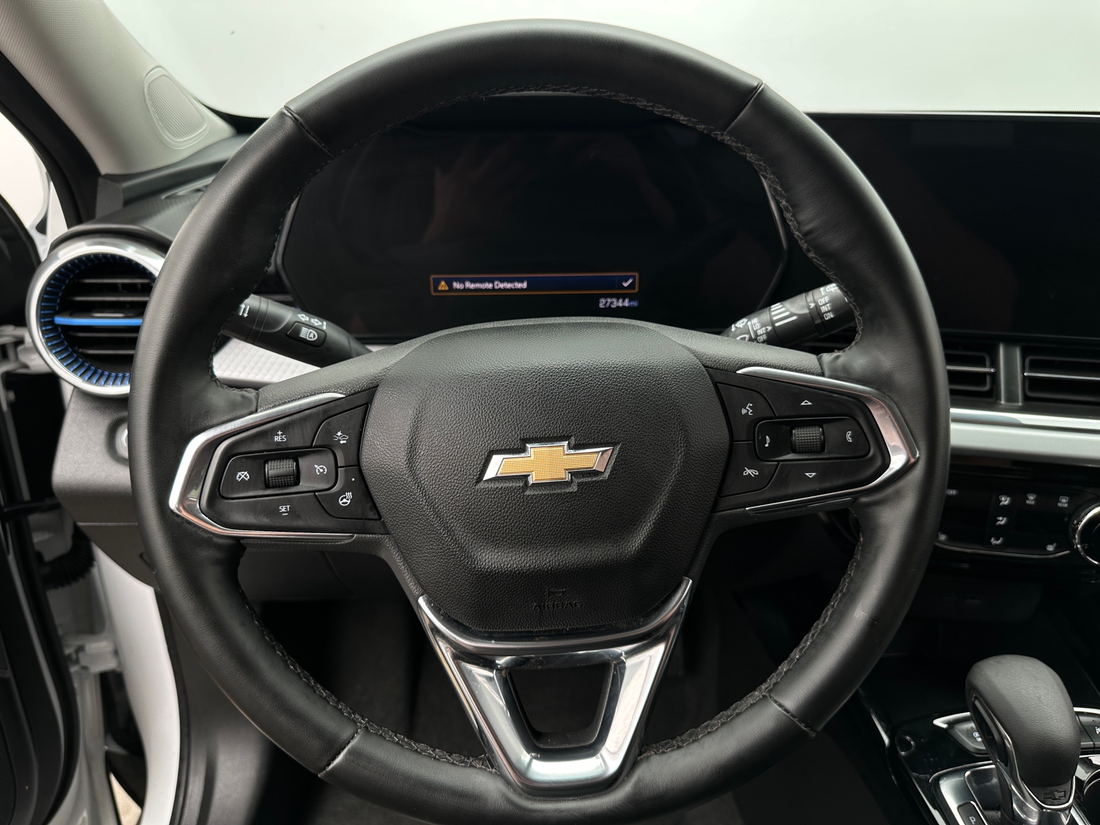 Thumbnail: 2025 Chevrolet Trax - 5
