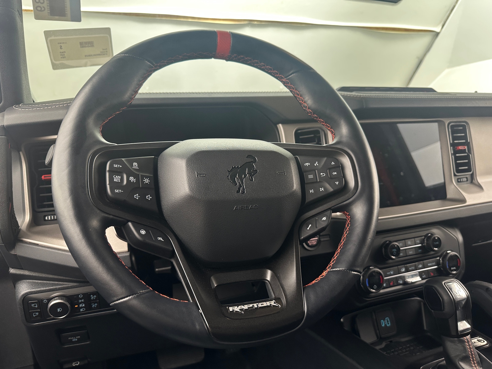 Thumbnail: 2024 Ford Bronco - 5