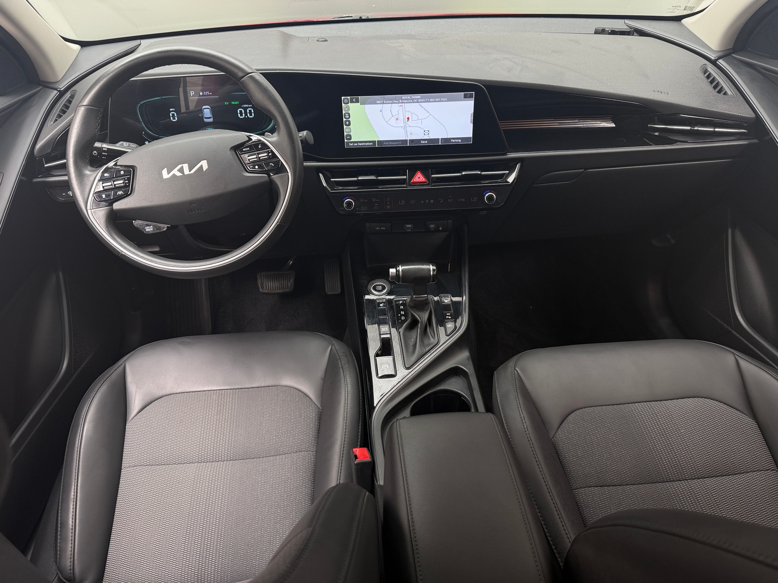 Thumbnail: 2023 Kia Niro - 3
