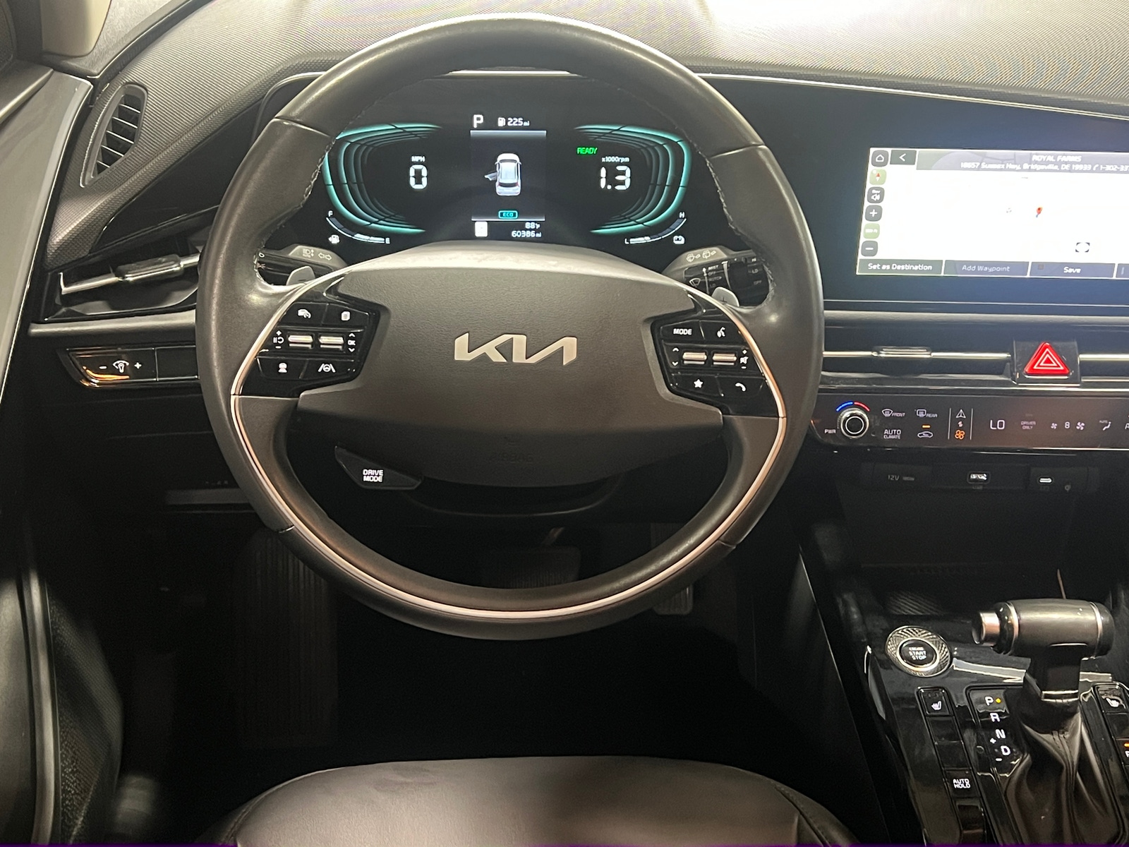 Thumbnail: 2023 Kia Niro - 5
