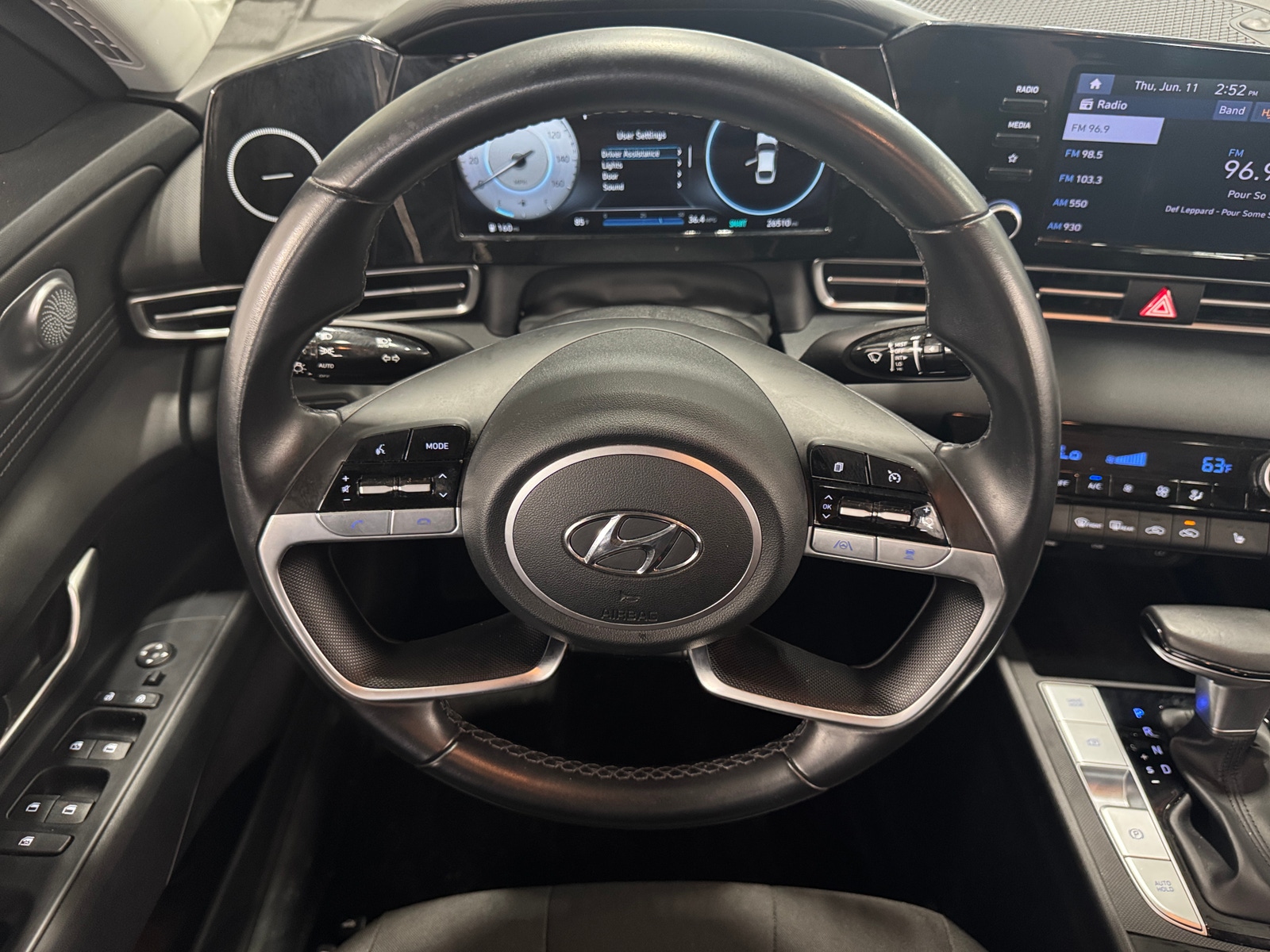 Thumbnail: 2022 Hyundai Elantra - 5
