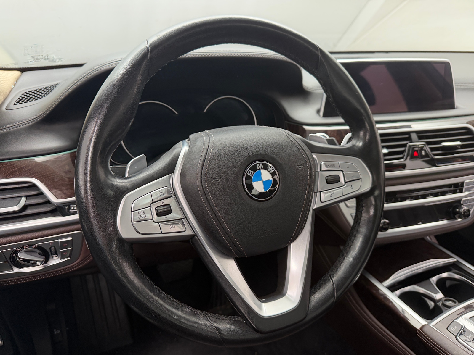 Thumbnail: 2018 BMW 7 Series - 4