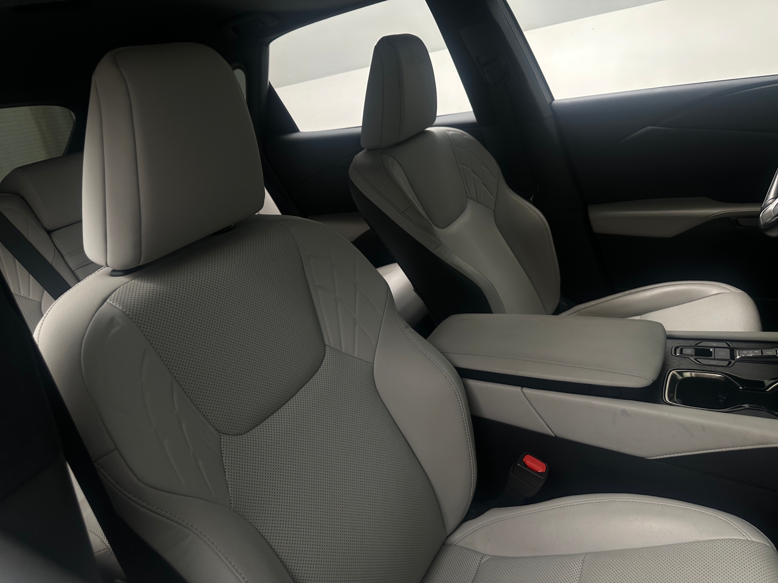 Thumbnail: 2023 Lexus RX - 2