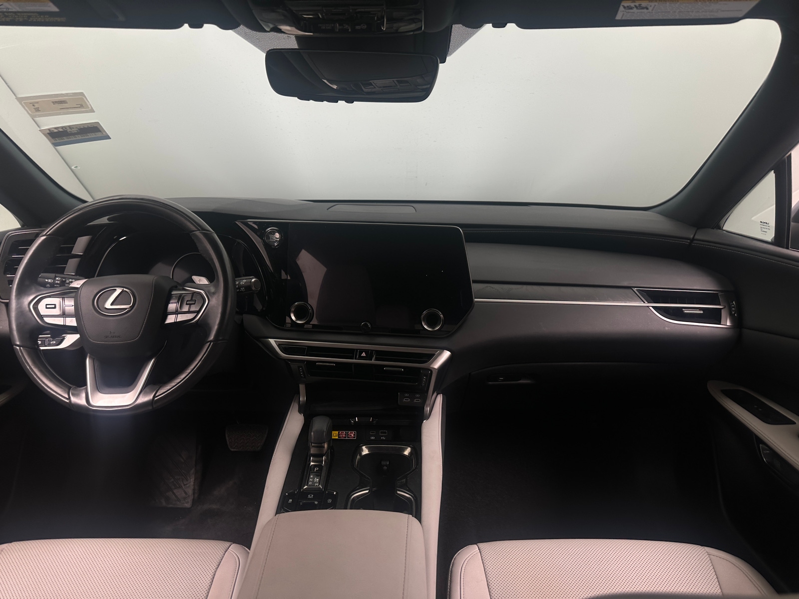 Thumbnail: 2023 Lexus RX - 3