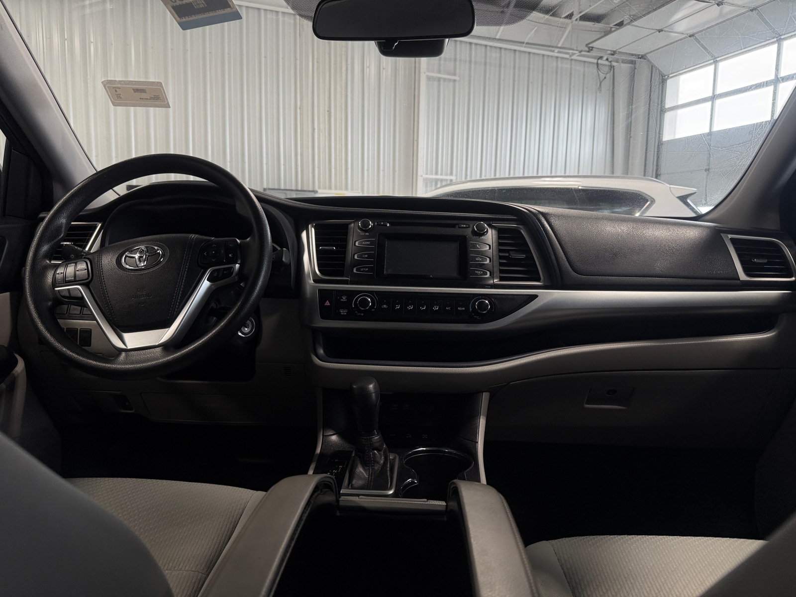 Thumbnail: 2018 Toyota Highlander - 3