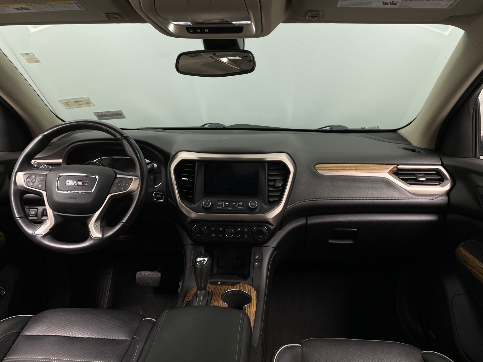 Thumbnail: 2019 GMC Acadia - 2